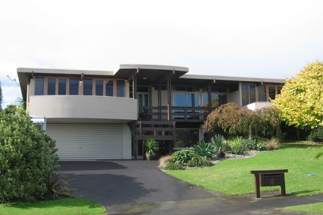 Photo of property in 4 Tercel Place, Sunnyhills, Auckland, 2010