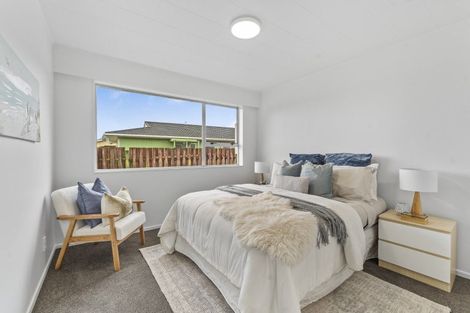 Photo of property in 16 Nola Avenue, Raumati Beach, Paraparaumu, 5032