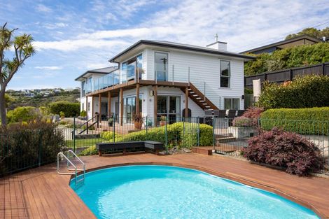 Photo of property in 20 Maffeys Road, Mount Pleasant, Christchurch, 8081