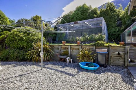 Photo of property in 968 Kingston Road, Drift Bay, Queenstown, 9371