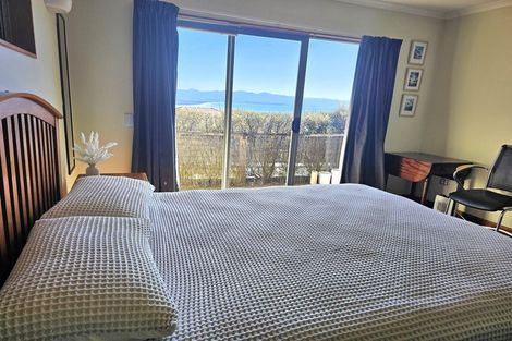 Photo of property in 12 Commodore Place, Britannia Heights, Nelson, 7010