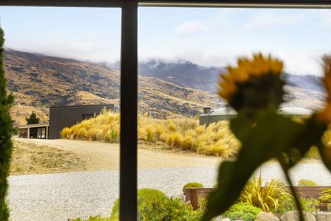 Photo of property in 11 Macmillan Lane, Mount Pisa, Cromwell, 9383