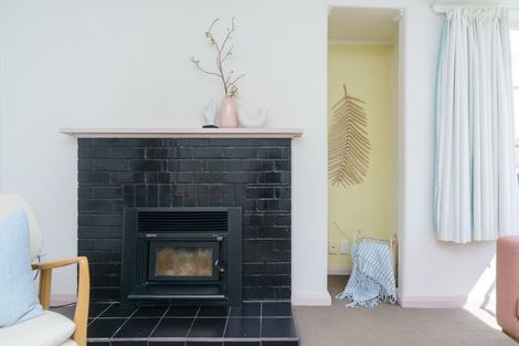 Photo of property in 97 Savage Crescent, West End, Palmerston North, 4412