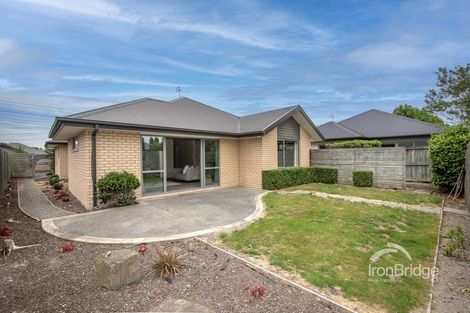 Photo of property in 14 Charente Way, Yaldhurst, Christchurch, 8042