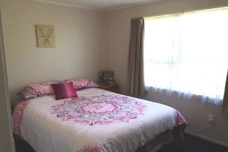 Photo of property in 23 Taitimu Drive, Weymouth, Auckland, 2103