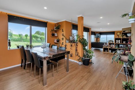 Photo of property in 93 Palmer Road, Waipu, 0582