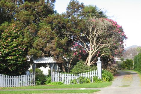 Photo of property in 184 Bartholomew Road, Levin, 5510