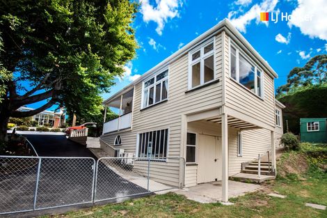 Photo of property in 8 Picardy Street, Maryhill, Dunedin, 9011