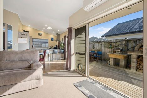 Photo of property in 14 Ocean Breeze Drive, Waihi Beach, 3611
