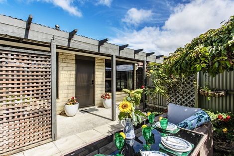 Photo of property in 26 Amberley Beach Road, Amberley, 7410