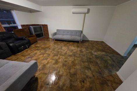 Photo of property in 30b Estuary Road, Weymouth, Auckland, 2103