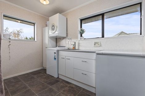 Photo of property in 19 Park View Avenue, Feilding, 4702