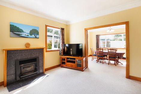 Photo of property in 25 Ake Ake Avenue, Hokowhitu, Palmerston North, 4410