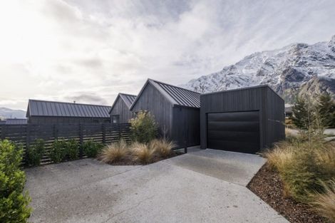 Photo of property in 2 Fife Court, Jacks Point, Queenstown, 9371