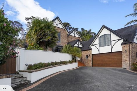 Photo of property in 30 Chamari Close, Titirangi, Auckland, 0604