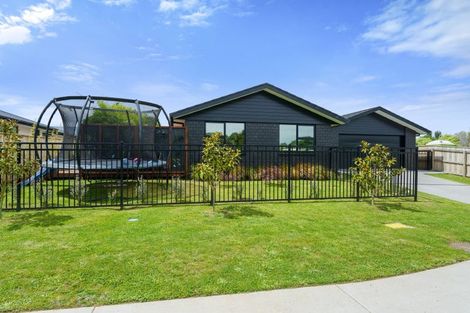 Photo of property in 5 Te Puke Te Ao Way, Otaki, 5512