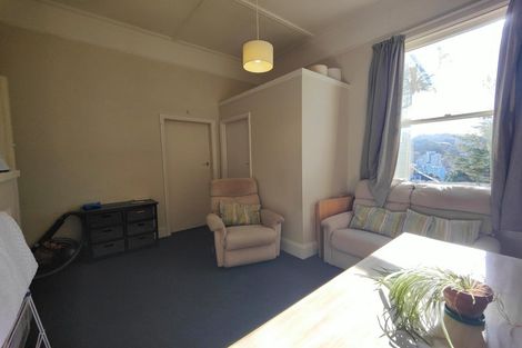 Photo of property in 71 Nairn Street, Mount Cook, Wellington, 6011