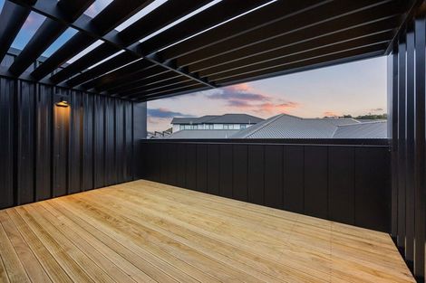 Photo of property in 120 Te Oneroa Way, Long Bay, Auckland, 0630