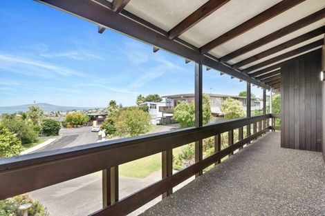 Photo of property in 57 Parr Terrace, Castor Bay, Auckland, 0620