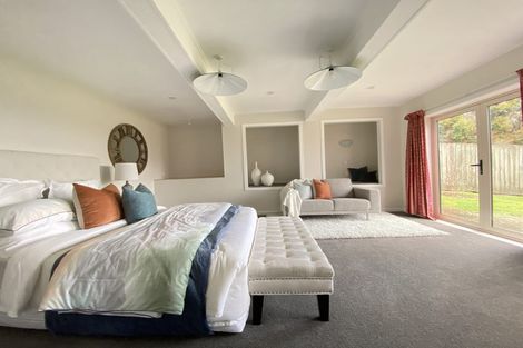 Photo of property in 14 Parkview Place, Pakuranga, Auckland, 2010