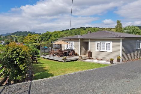Photo of property in 133 Oakura Road, Oakura, Hikurangi, 0184