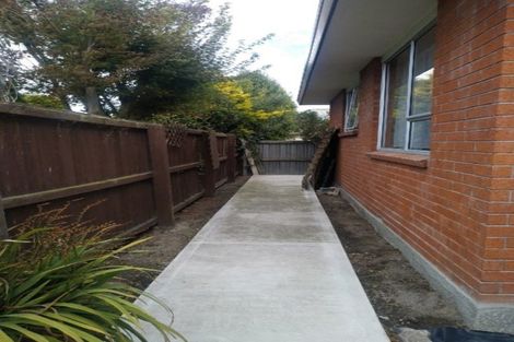 Photo of property in 2/5 Fir Tree Lane, Aranui, Christchurch, 8061