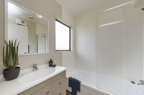 Photo of property in 8a Millar Street, Terrace End, Palmerston North, 4410