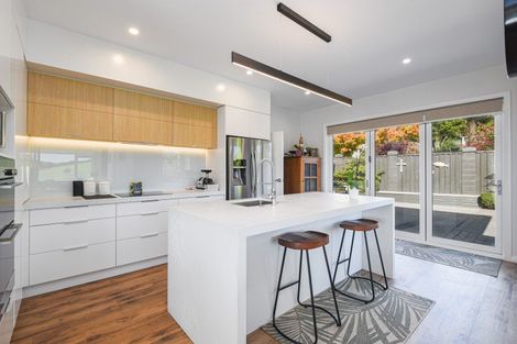 Photo of property in 10 Matipo Avenue, Pomare, Rotorua, 3015