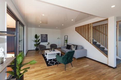 Photo of property in 101 Kakariki Grove, Waikanae, 5036