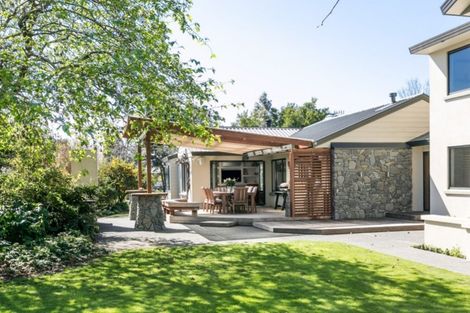Photo of property in 32 Miller Road, Havelock North, 4130