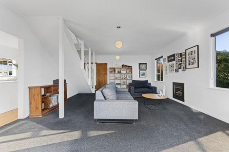 Photo of property in 49 Queens Road, Glen Avon, New Plymouth, 4312