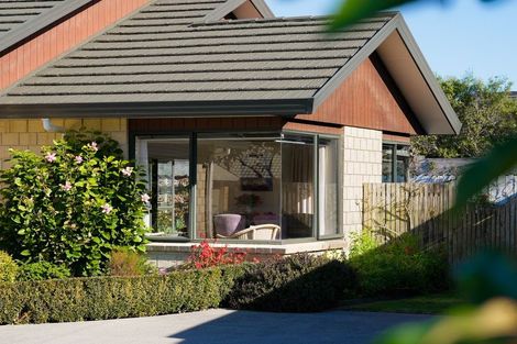 Photo of property in 42 Campion Road, Waikanae Beach, Waikanae, 5036