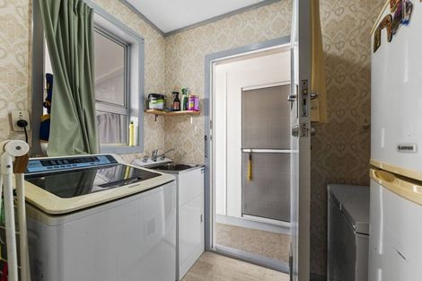 Photo of property in 32 Grey Street, Normanby, Hawera, 4614