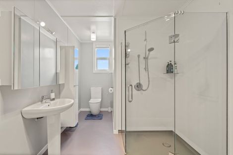 Photo of property in 2268 Ohai Clifden Highway, Orawia, Otautau, 9682