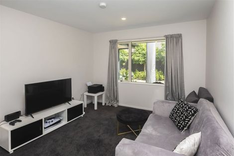 Photo of property in 14 Mounter Avenue, Northwood, Christchurch, 8051