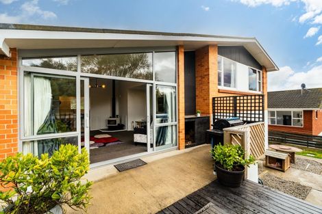 Photo of property in 7 Kinmont Crescent, Kinmont Park, Mosgiel, 9024