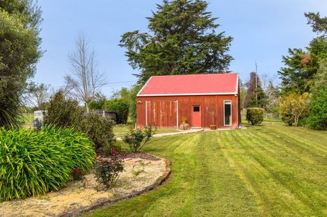 Photo of property in 252 East Taratahi Road, East Taratahi, Masterton, 5887