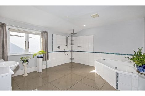 Photo of property in 11 Jervois Street, Dargaville, 0310