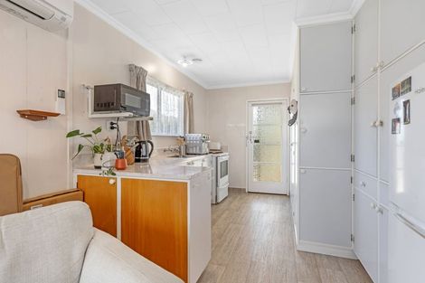 Photo of property in 15 Roeske Street, Richmond, 7020