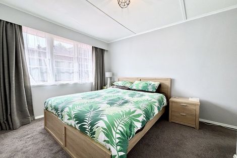 Photo of property in 179 Waddington Drive, Naenae, Lower Hutt, 5011