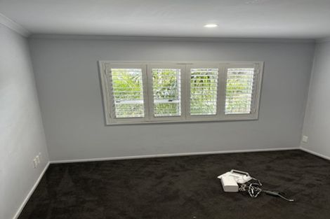 Photo of property in 1 Piha Road, Piha, New Lynn, 0772