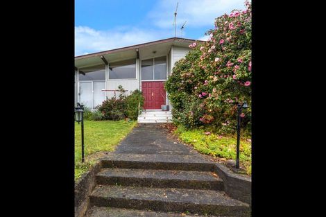 Photo of property in 34 Sunnypark Avenue, Rosehill, Papakura, 2113