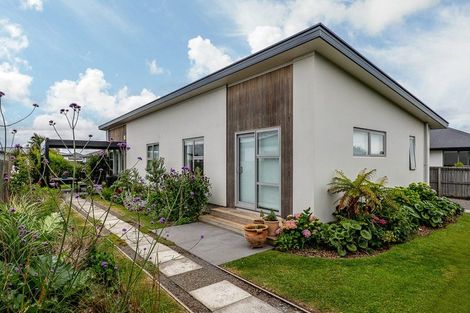 Photo of property in 5 Kingsbridge West, Burwood, Christchurch, 8083