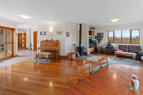 Photo of property in 105 Te Maire Road, Kahutara, Featherston, 5771