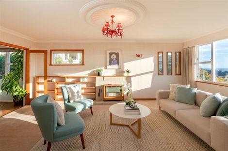 Photo of property in 22 Seatoun Heights Road, Seatoun, Wellington, 6022