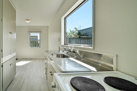 Photo of property in 6b Kilkee Terrace, Flaxmere, Hastings, 4120