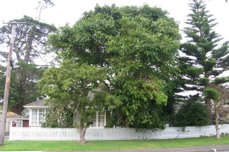 Photo of property in 6a Avalon Crescent, Avalon, Lower Hutt, 5011