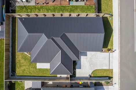 Photo of property in 25 Grimwood Street, Woodend, 7610