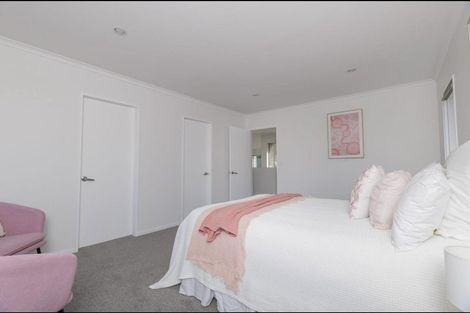 Photo of property in 24 Melksham Drive, Churton Park, Wellington, 6037