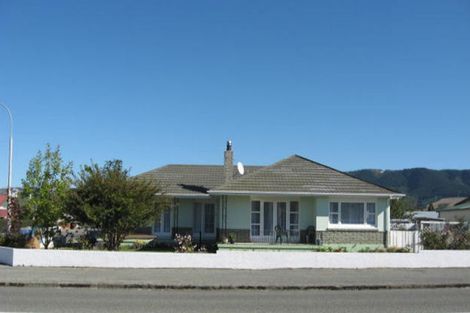 Photo of property in 141 High Street, Waimate, 7924